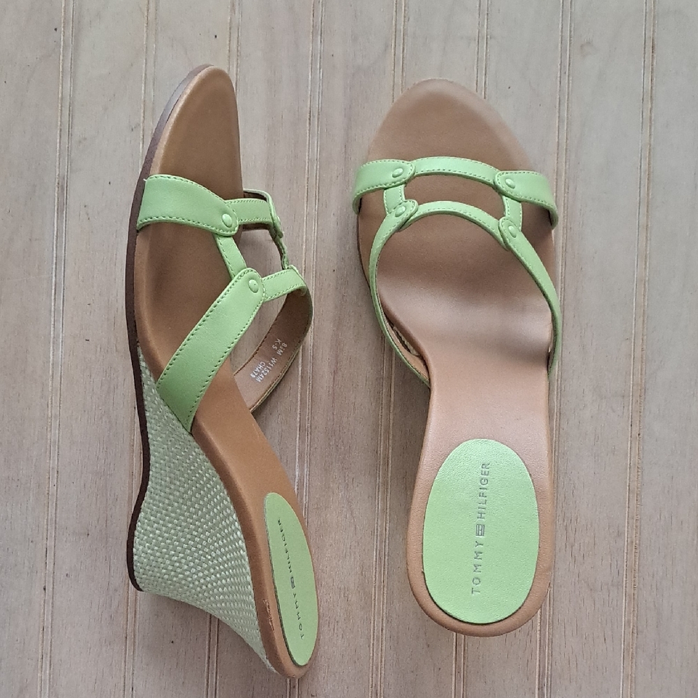 Tommy Hilfiger Cha79 Pastel Green Stylish  Leather Woven Wedge Heel Sandals
